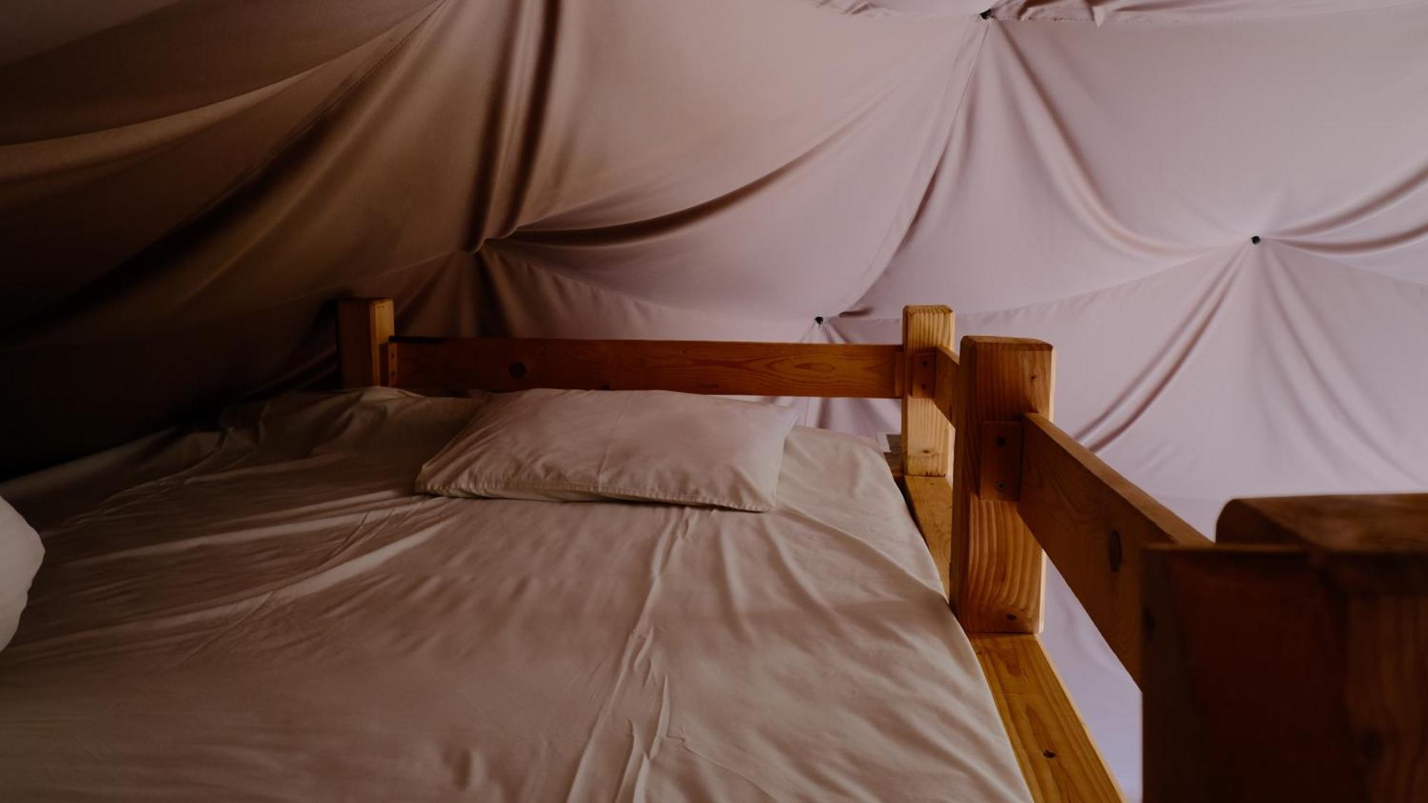 Hotel Глемпінг Де Вайб à Vorokhta Chambre photo